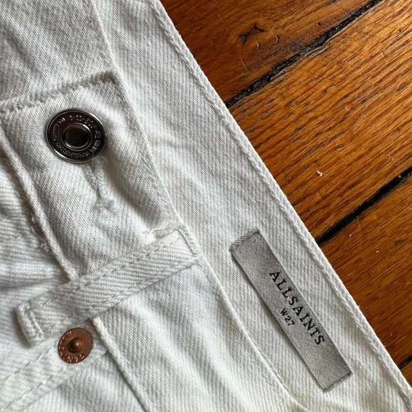 All Saints Women's White Cut Off Denim‎ Jean Shorts. - Picture 4 of 6